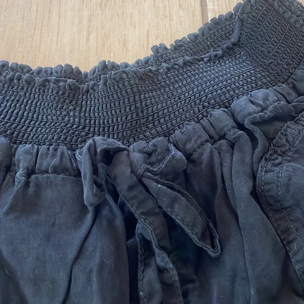 Love Tree Black Shorts